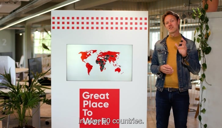 Thumbnail_Over_GPTW_Rene